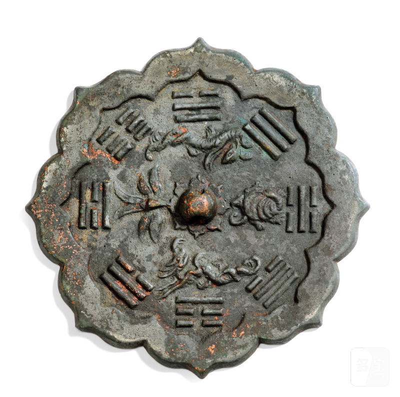 明 菱花形四神八卦纹镜 - 图1